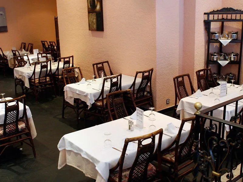 ***  Hotel Marco Polo Ла Массана Андорра